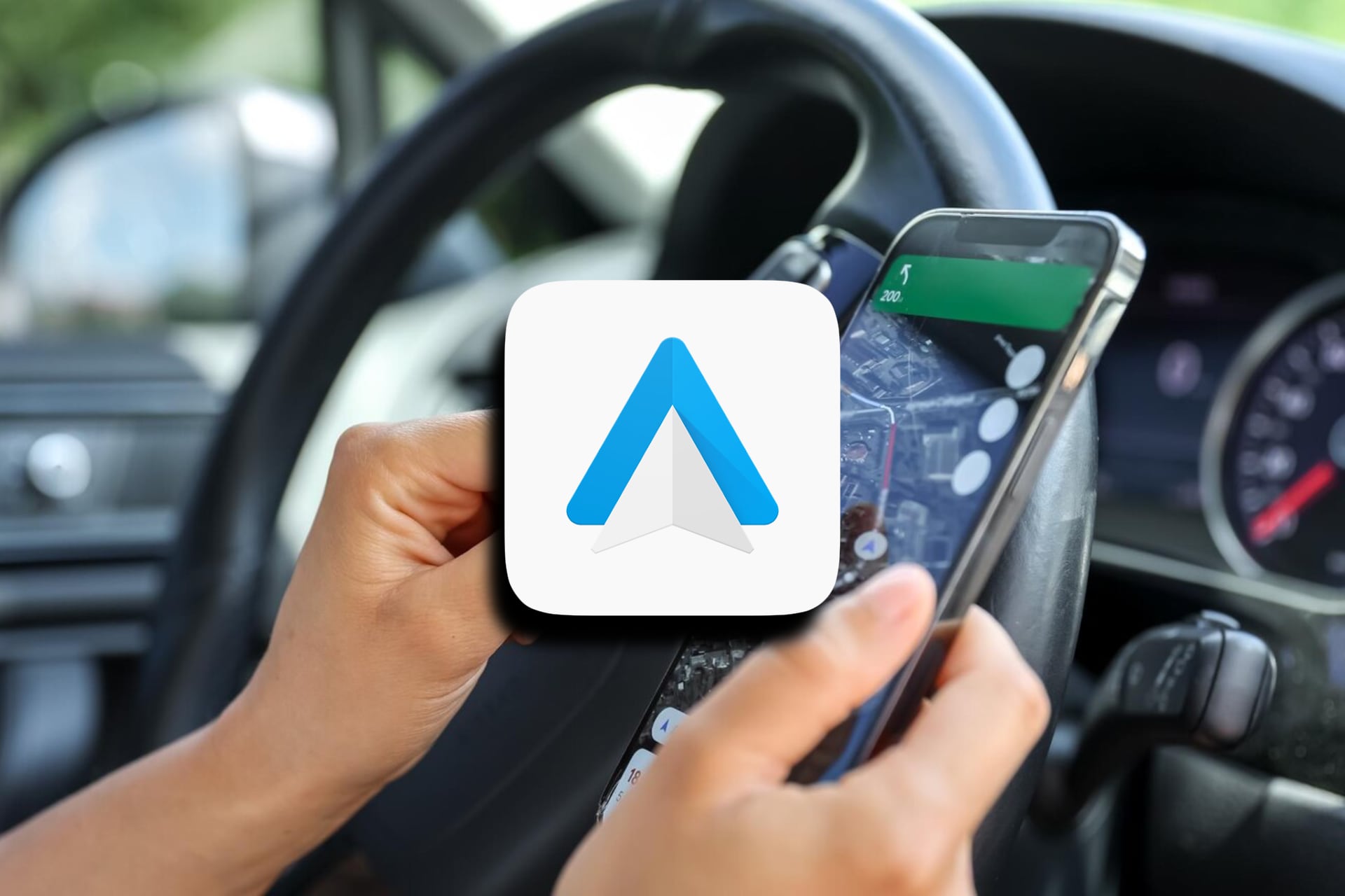 Android Auto 12.2 arrive avec des changements de conception : comment l'installer sans attendre